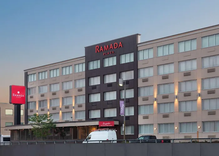 Ramada Plaza By WyndhamHotel Montreal